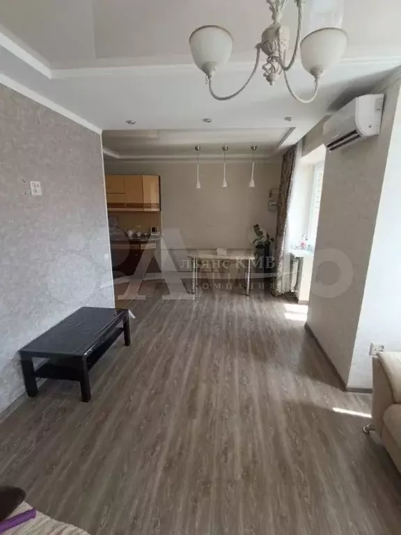 1-к. квартира, 48 м, 3/3 эт. - Фото 0