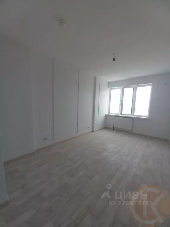 1-к кв. Крым, Симферополь ул. Кантар, 7 (37.2 м) - Фото 1