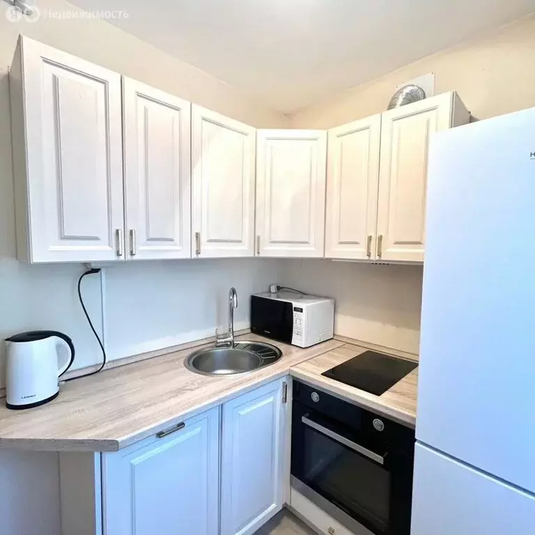 3-комнатная квартира: Иркутск, улица Лыткина, 65 (55 м) - Фото 1