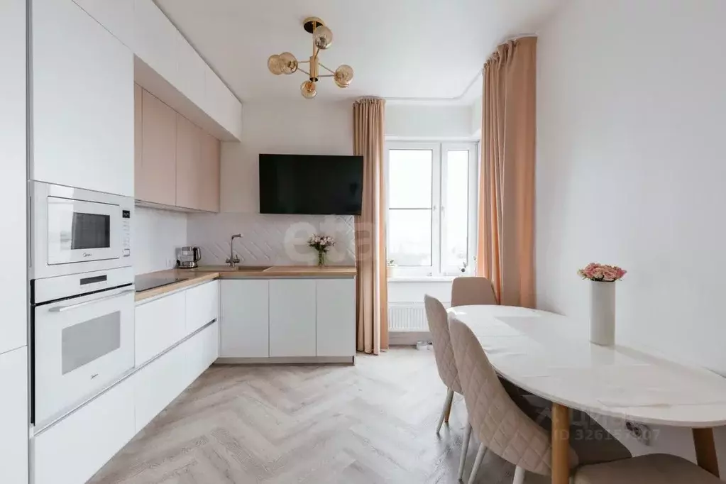 2-к кв. Тюменская область, Тюмень Профсоюзная ул., 63 (57.74 м) - Фото 0