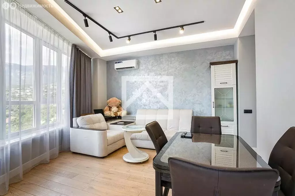 4-комнатная квартира: Ялта, Южнобережное шоссе, 2В (90 м) - Фото 1