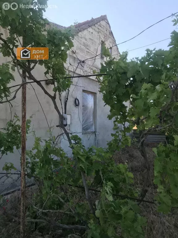 Дом в Сакский район, Суворовское сельское поселение, село Великое, ... - Фото 1