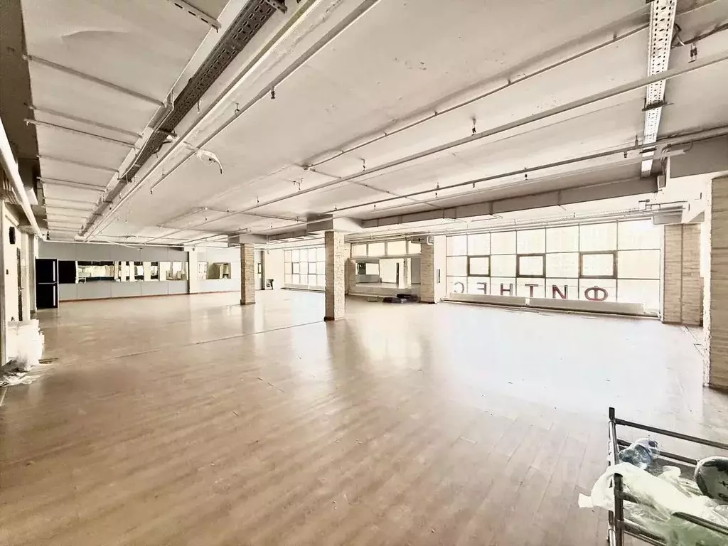 Помещение свободного назначения в Москва ул. Адмирала Руднева, 4 (1574 ... - Фото 1