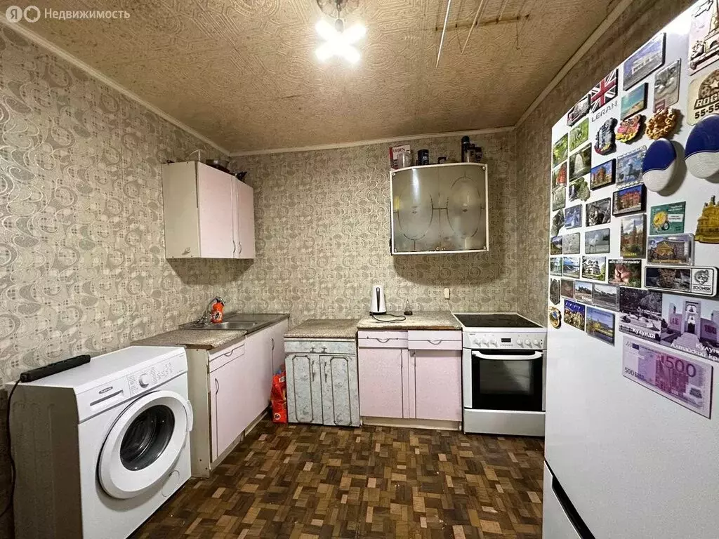 3-комнатная квартира: Бийск, улица Александра Можайского, 8 (41.8 м) - Фото 2