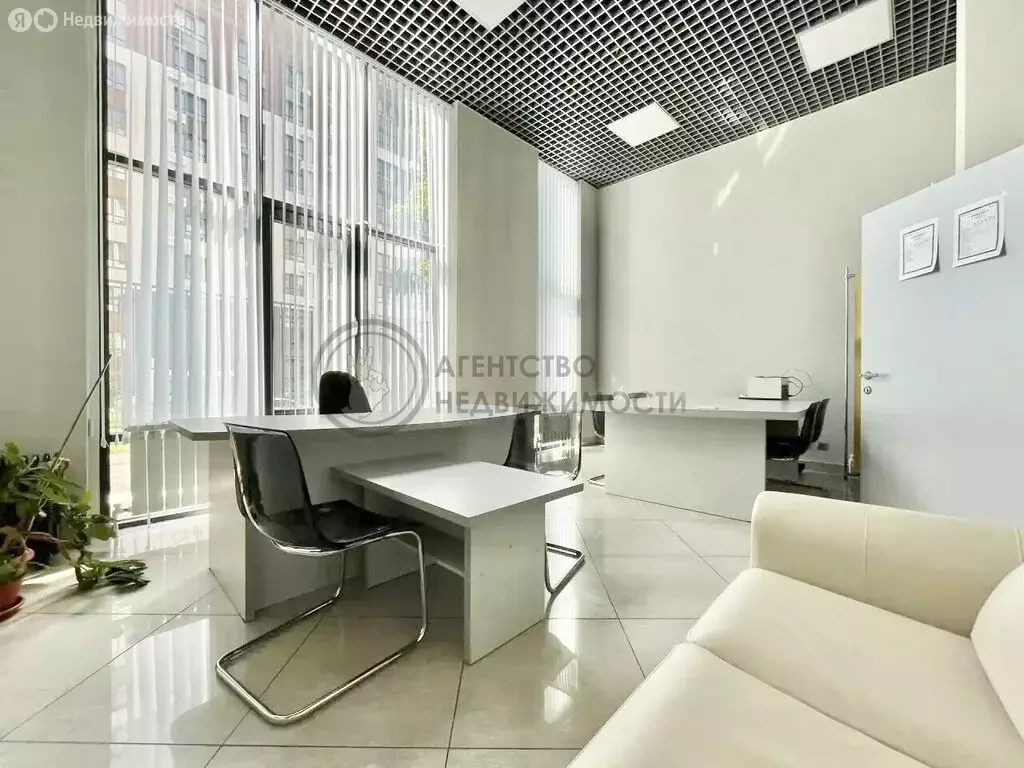 Помещение свободного назначения (110 м) - Фото 1