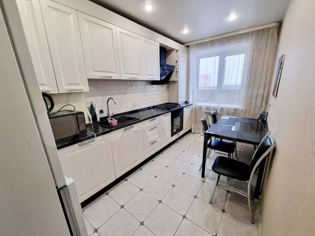 1-к. квартира, 41 м, 9/9 эт. - Фото 1