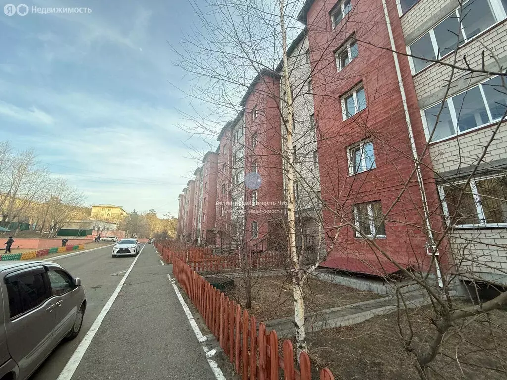 2-комнатная квартира: Чита, улица Гагарина, 8В (55 м) - Фото 0