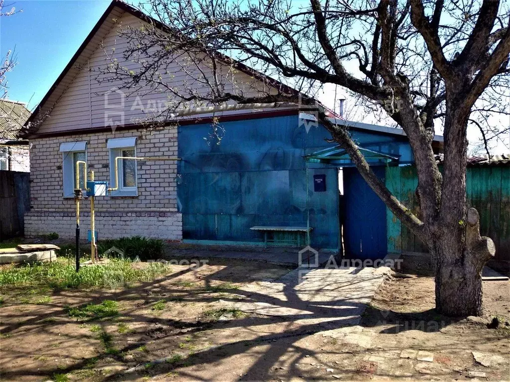 Дом в Волгоградская область, Краснослободск Среднеахтубинский район, ... - Фото 1