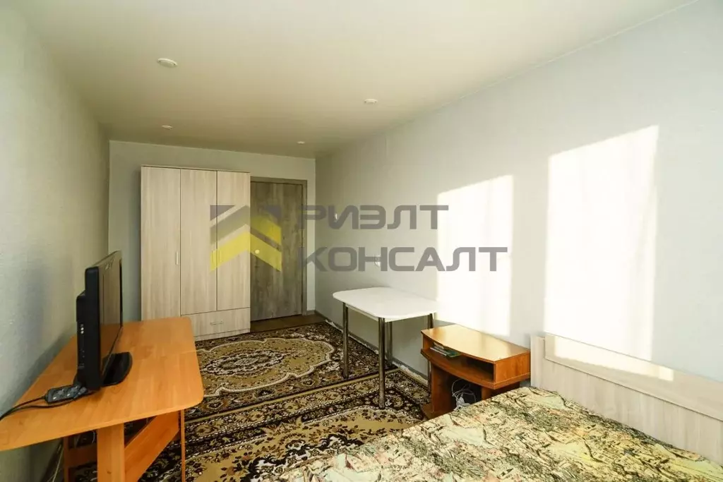 2-к кв. Омская область, Омск ул. Декабристов, 71 (46.0 м) - Фото 2