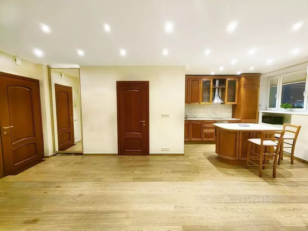 1-к кв. Москва Большая Никитская ул., 49 (37.4 м) - Фото 2