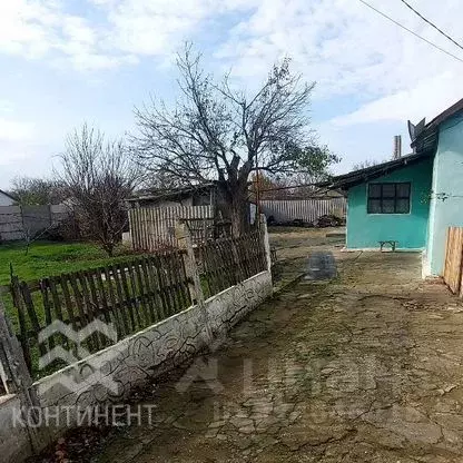 Дом в Крым, Сакский район, Веселовское с/пос, с. Наташино ул. ... - Фото 2
