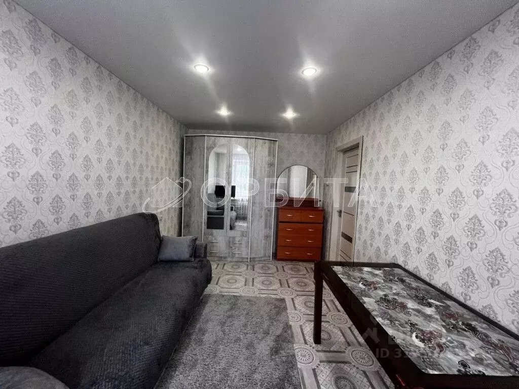 Комната Тюменская область, Тюмень ул. Александра Матросова, 1 (15.0 м) - Фото 0