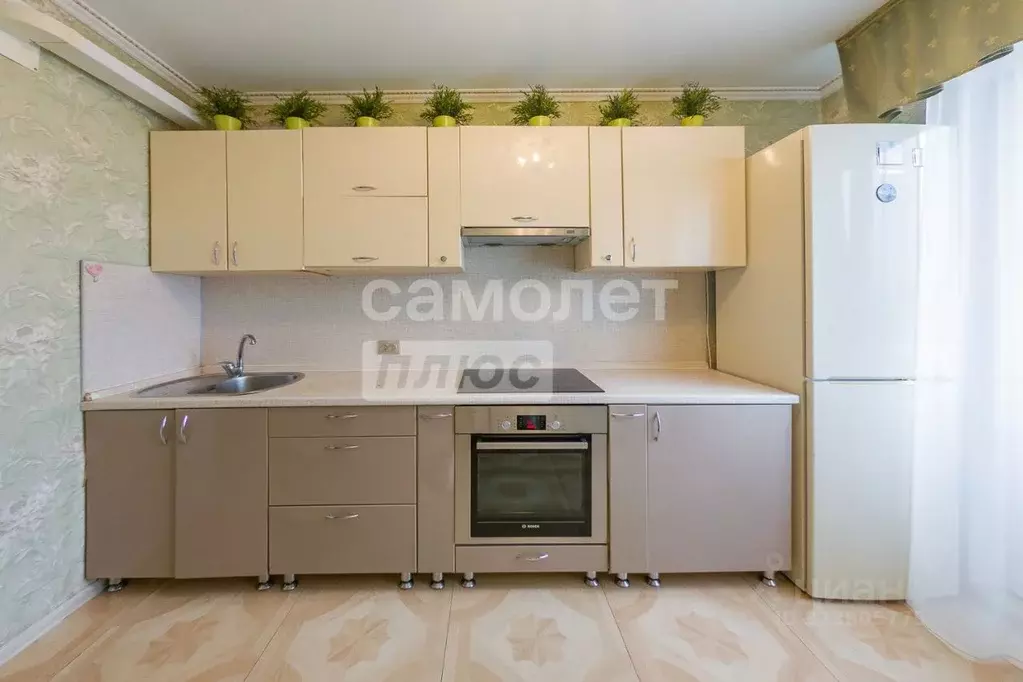 2-к кв. Свердловская область, Екатеринбург ул. Крупносортщиков, 10 ... - Фото 1