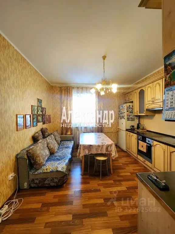 2-к кв. Ленинградская область, Кириши Восточная ул., 20 (77.0 м) - Фото 1