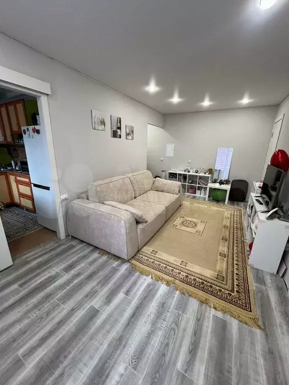 3-к. квартира, 42,6 м, 2/5 эт. - Фото 0
