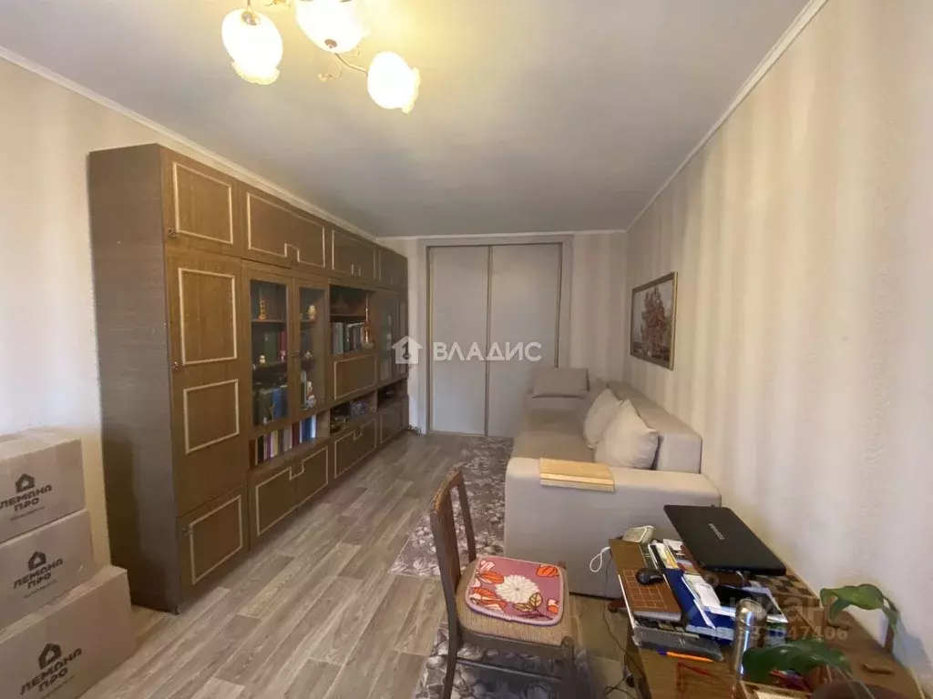 3-к кв. Владимирская область, Ковров Ковров-8 мкр, 20 (64.3 м) - Фото 2