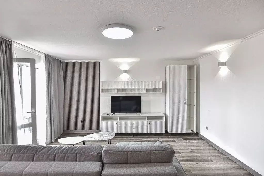 1-к кв. Сахалинская область, Южно-Сахалинск ул. имени Космонавта ... - Фото 1