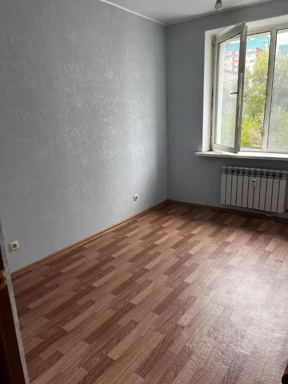 Комната Оренбургская область, Оренбург просп. Победы, 170 (26.0 м) - Фото 1