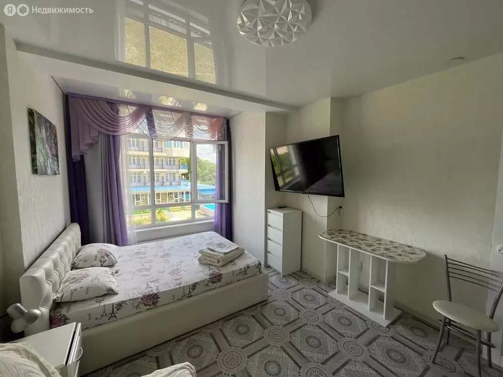 2-комнатная квартира: Анапа, улица Кирова, 1 (50 м) - Фото 1