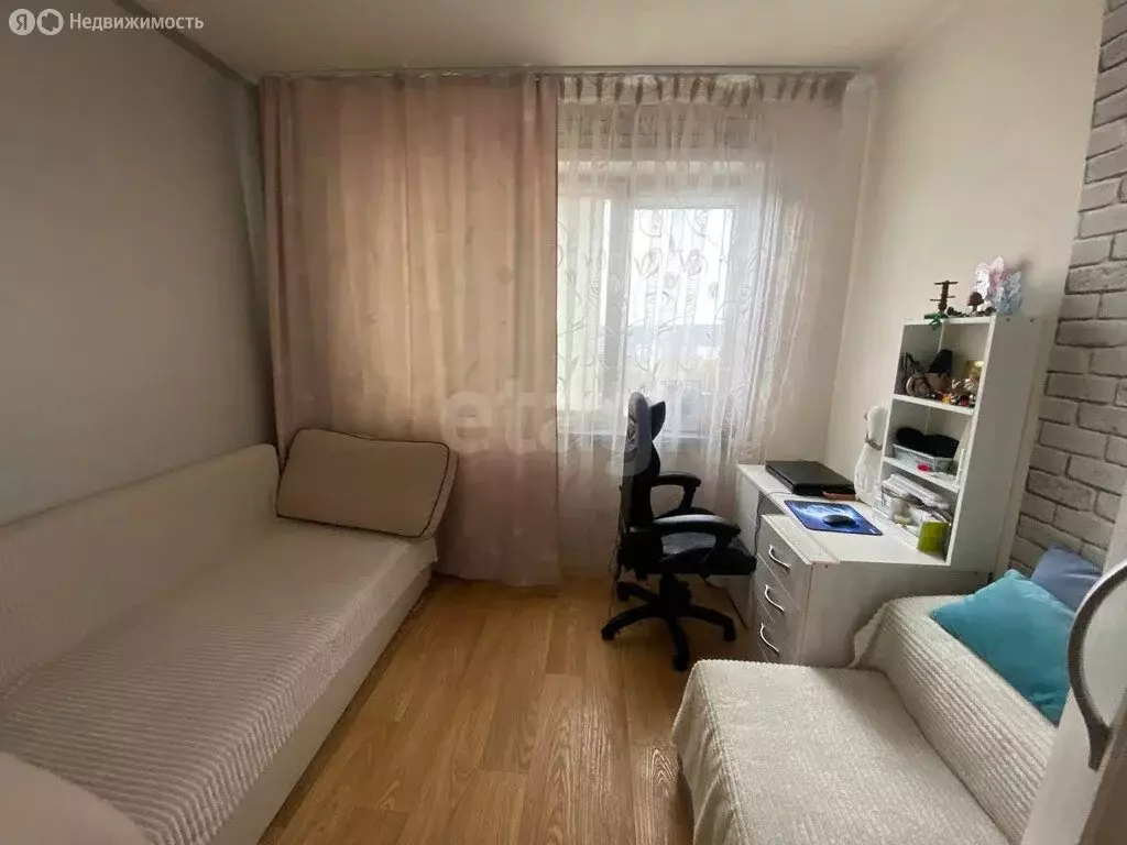 3-комнатная квартира: Кемерово, Октябрьский проспект, 83 (58 м) - Фото 1