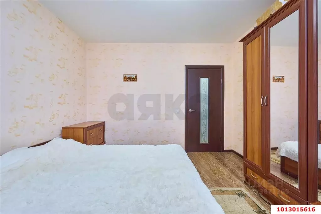 2-к кв. Краснодарский край, Краснодар Школьный мкр, ул. Филатова (80.5 ... - Фото 2