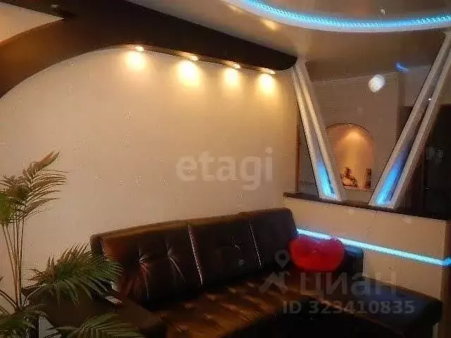 3-к кв. Ярославская область, Рыбинск Спортивная ул., 3 (59.1 м) - Фото 1