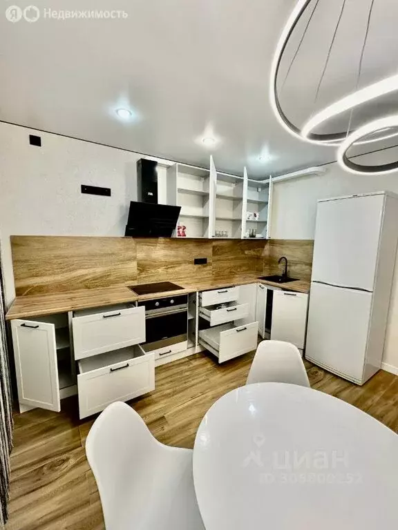 2-комнатная квартира: Краснодар, улица Красных Партизан, 4/15 (62.95 ... - Фото 1