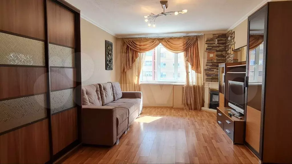 1-к. квартира, 58 м, 7/9 эт. - Фото 0