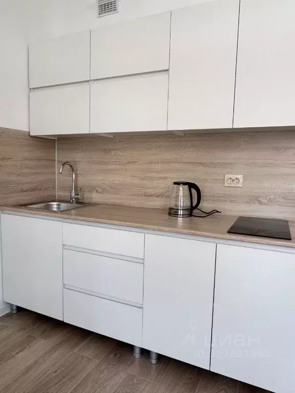 Студия Свердловская область, Екатеринбург ул. Крауля, 107/2 (20.2 м) - Фото 2