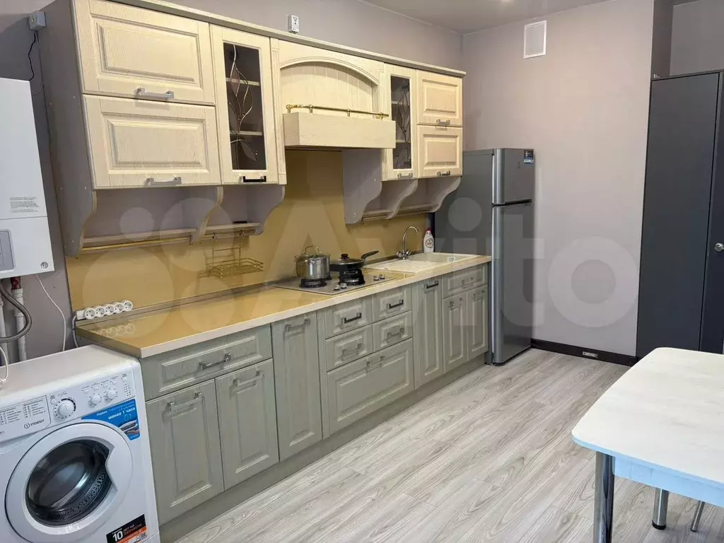 1-к. квартира, 40 м, 7/10 эт. - Фото 0