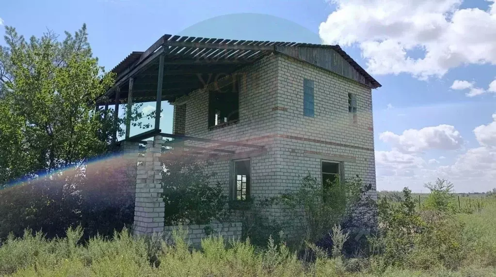 Дом в Волгоградская область, Городищенский район, Новорогачинское ... - Фото 1