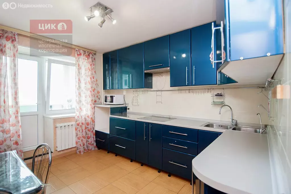 2-комнатная квартира: Рязань, Солотчинское шоссе, 2 (56.7 м) - Фото 0