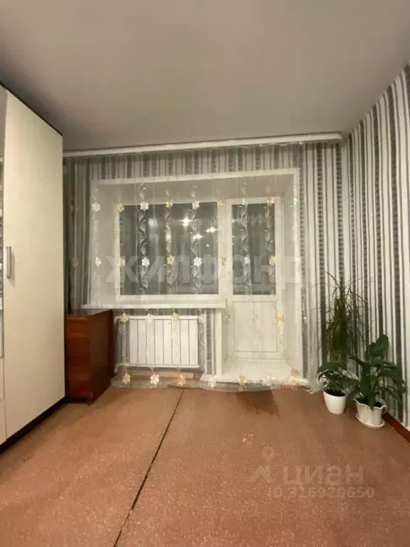 2-к кв. Новосибирская область, Новосибирск Танковая ул., 3 (45.0 м) - Фото 0