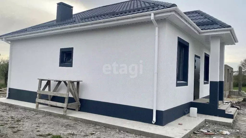 Дом в Краснодарский край, Новороссийск городской округ, Семигорский ... - Фото 0
