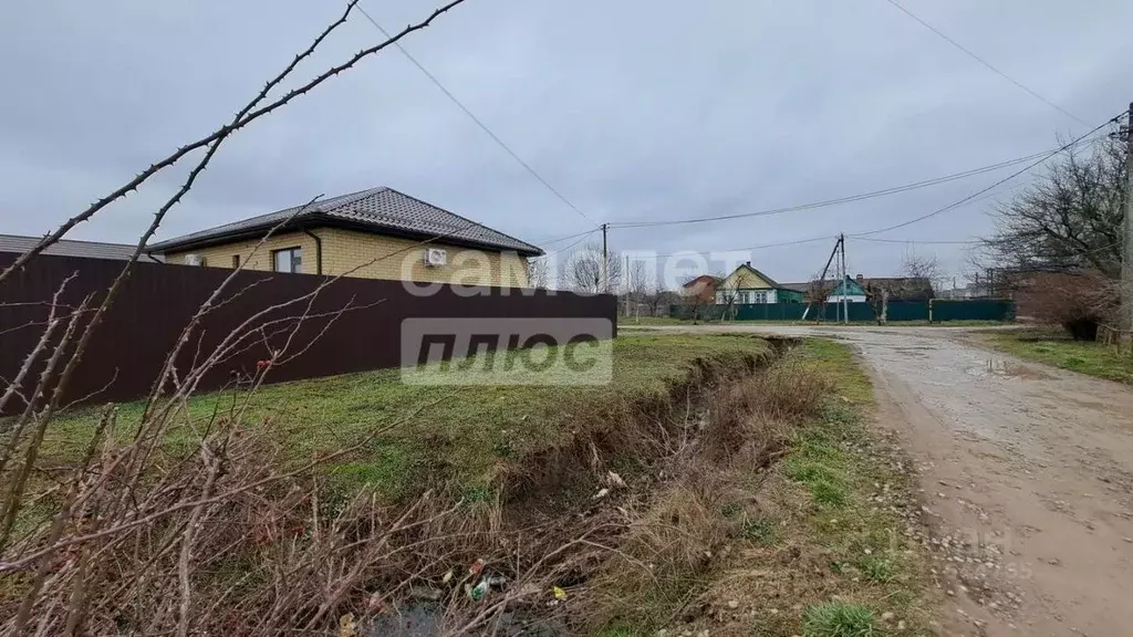 Дом в Краснодарский край, Северский район, Ильское городское ... - Фото 1