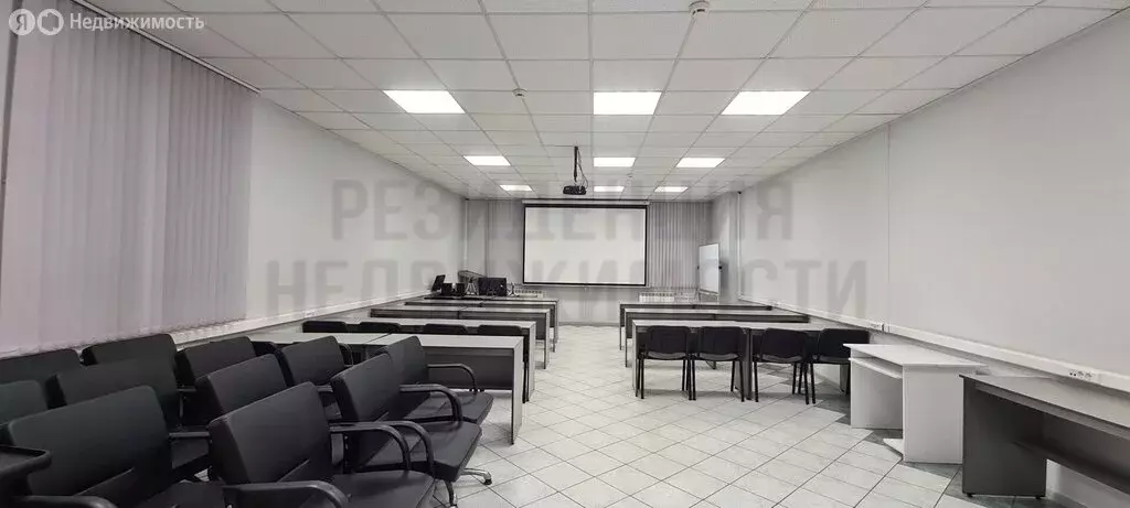 Помещение свободного назначения (210 м) - Фото 1