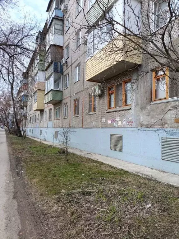 3-к кв. Тульская область, Тула ул. Калинина, 77 (48.5 м) - Фото 0