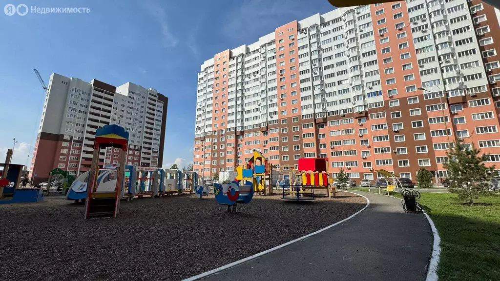 1-комнатная квартира: Оренбург, улица Фронтовиков, 10/4 (40 м) - Фото 1