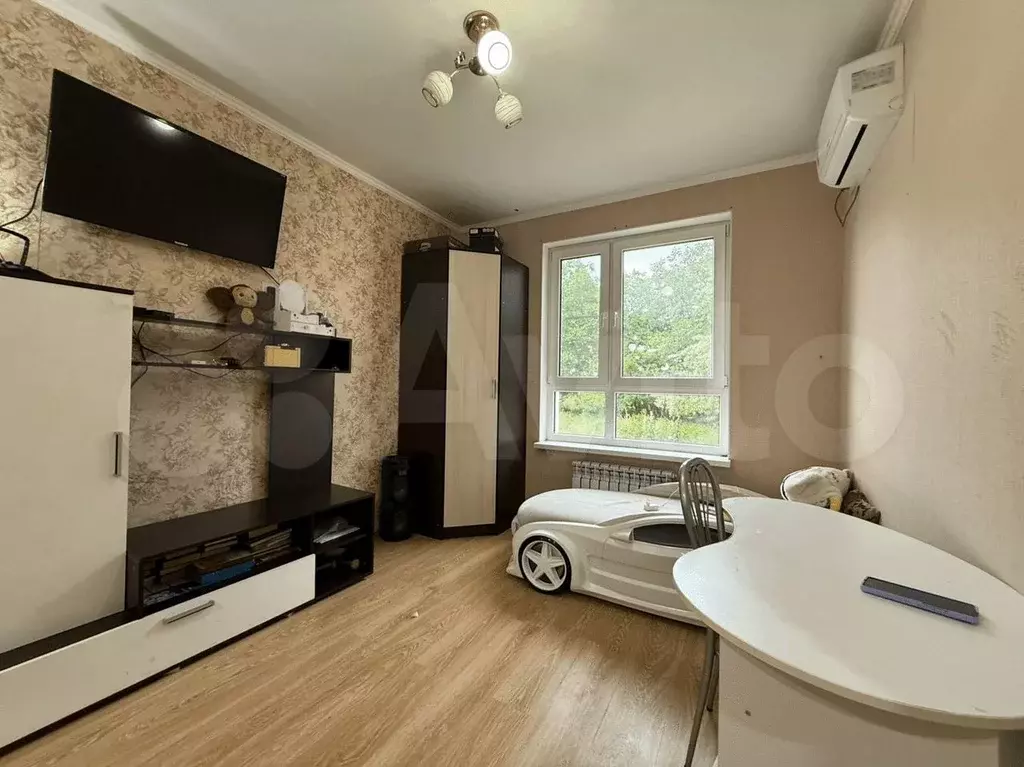 1-к. квартира, 37 м, 1/8 эт. - Фото 1
