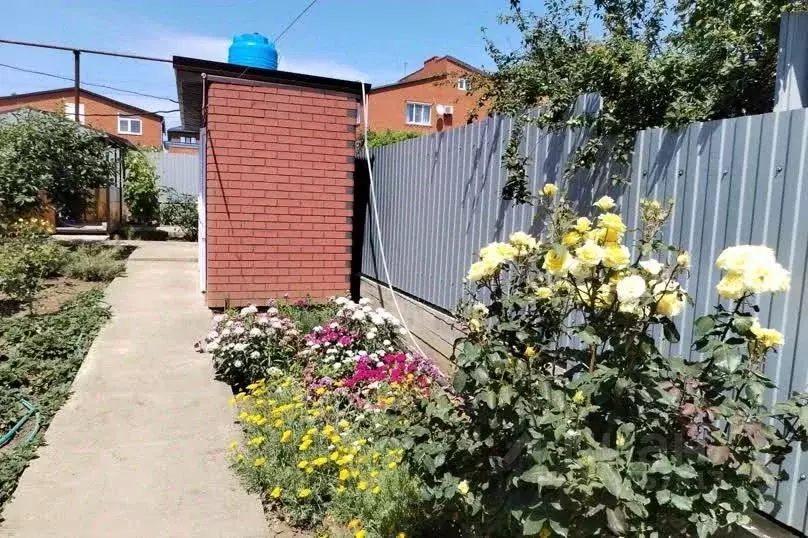Дом в Краснодарский край, Темрюкский район, Голубицкое с/пос, ... - Фото 1