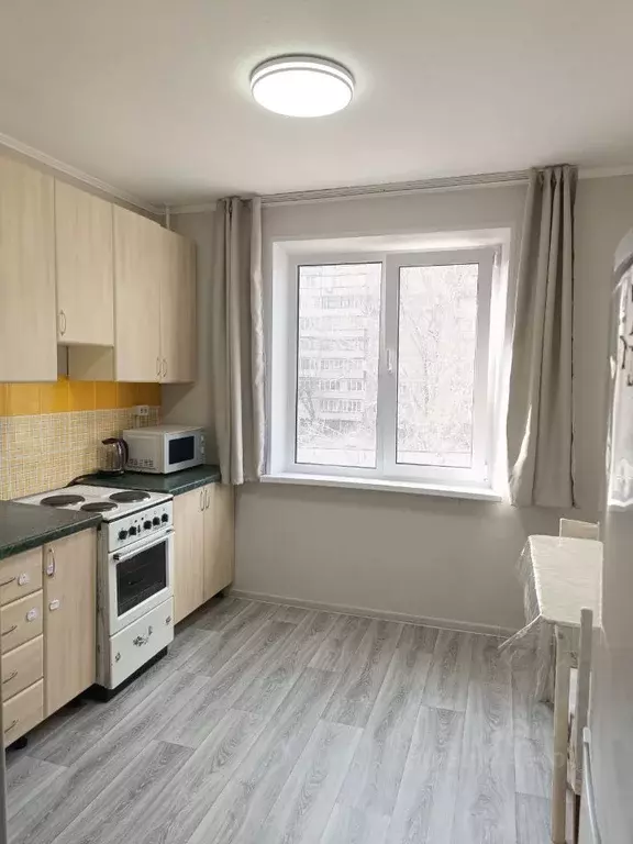 2-к кв. Челябинская область, Челябинск ул. Чайковского, 185 (52.0 м) - Фото 1