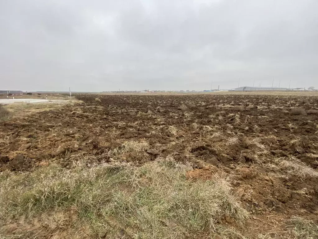 Участок в Крым, Сакский район, с. Суворовское 1 (12.0 сот.) - Фото 0