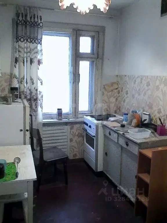 2-к кв. Алтайский край, Барнаул ул. Панфиловцев, 18 (43.3 м) - Фото 1