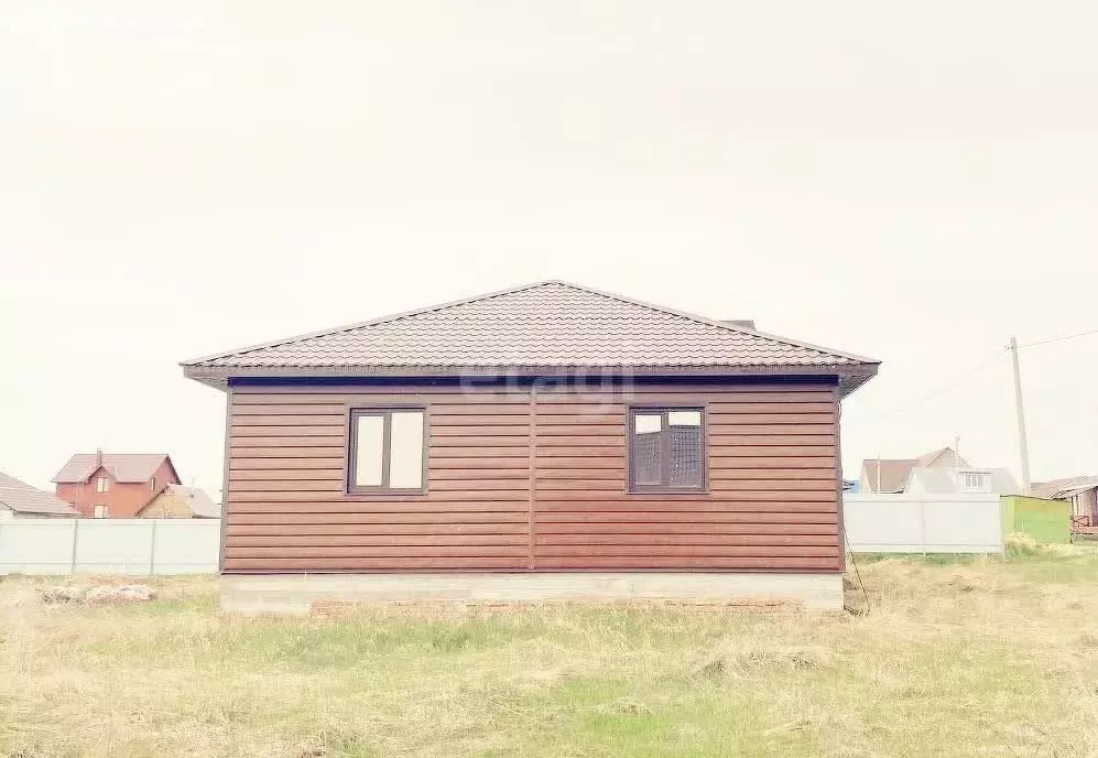 Дом в село Бессоновка, улица Кудряшова (100 м) - Фото 1