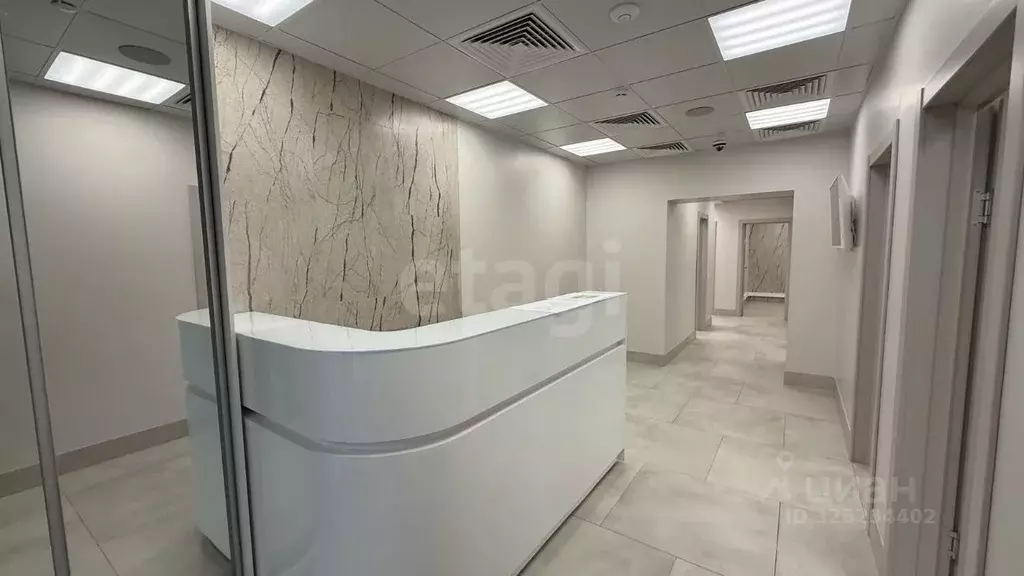 Помещение свободного назначения в Москва Ленинградское ш., 37к2 (132 ... - Фото 1