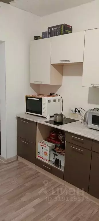 3-к кв. Новосибирская область, Новосибирск ул. Виктора Шевелева, 32 ... - Фото 0