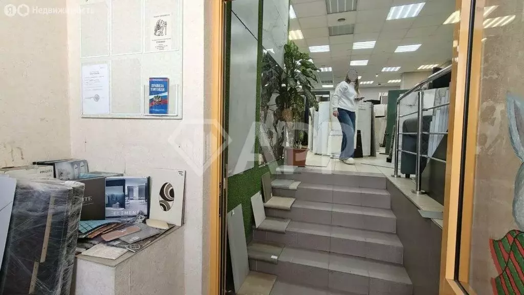 Помещение свободного назначения (136.9 м) - Фото 1