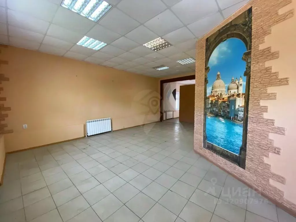 Помещение свободного назначения в Белгородская область, Старый Оскол ... - Фото 1