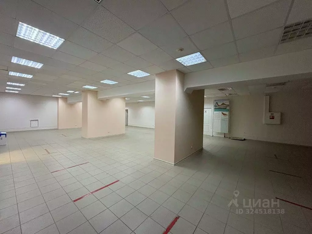 Торговая площадь в Волгоградская область, Волгоград ул. Рокоссовского, ... - Фото 2