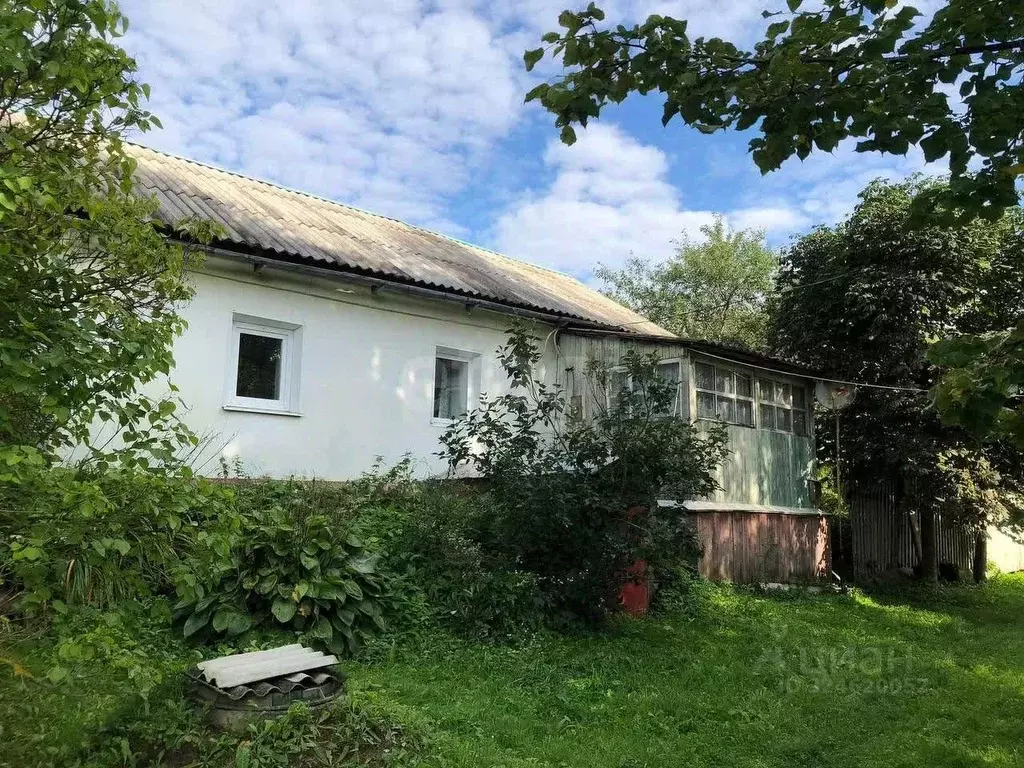 Дом в Орловская область, Болховский район, Михневское с/пос, д. ... - Фото 1